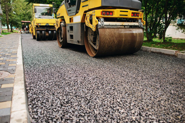 Best Custom Driveway Pavers  in Lake Isabella, MI